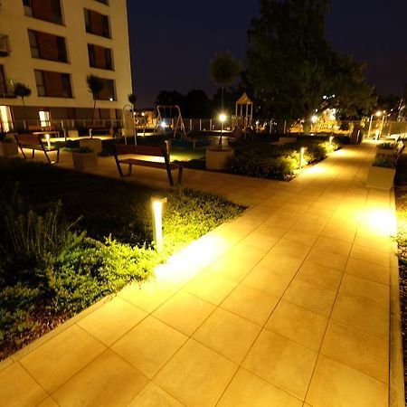 Lodz Fabryczna Apartament מראה חיצוני תמונה