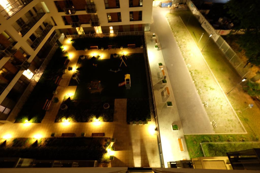 Lodz Fabryczna Apartament מראה חיצוני תמונה